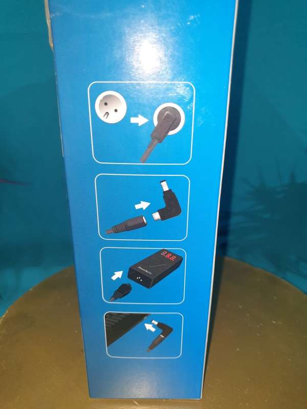 UNIVERSAL AUTO POWER SELLECT LAPTOP CHARGER
