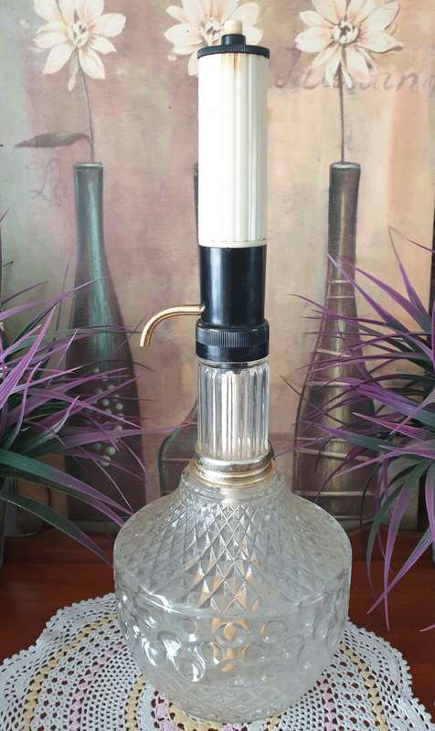 RETRO DECANTER MADE IN JAPAN