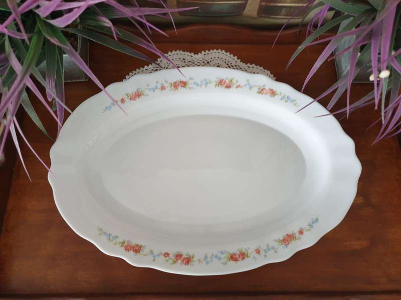 LARGE PLATTER