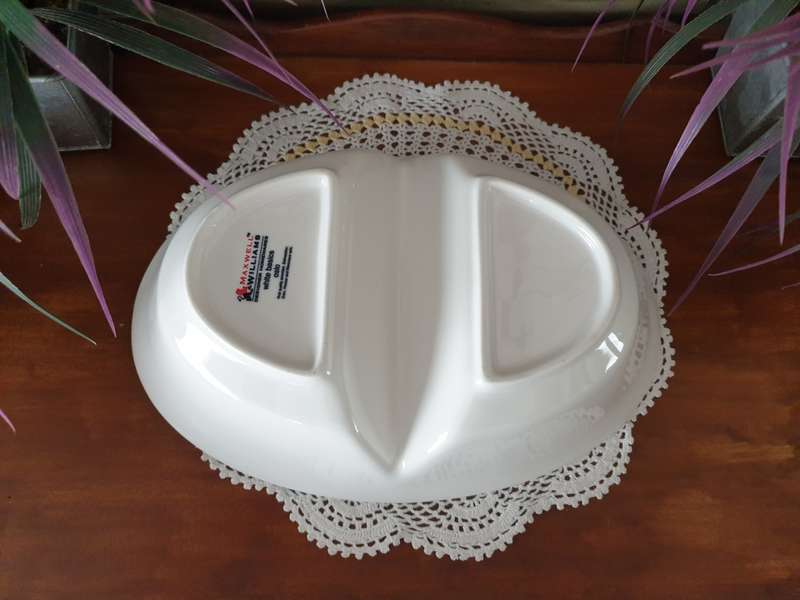 Maxwell & Williams DIVIDED SNACK BOWL