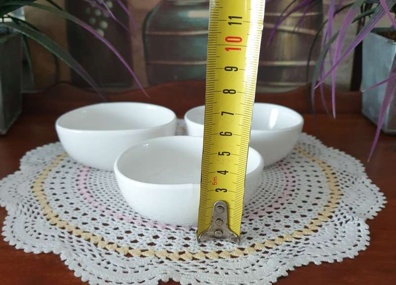 Maxwell & Williams 3 SMALL SNACK/ DIP  BOWLS