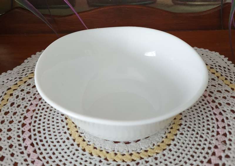 6 SMALL SNACK/ DIP  BOWLS