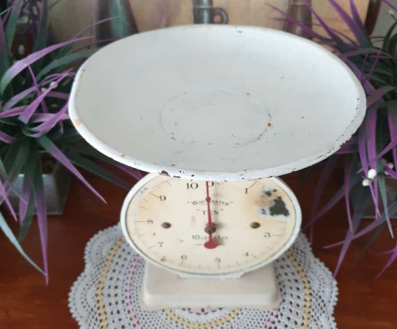 VINTAGE KITCHEN SCALE | DECOR | FARM HOUSE KITCHEN| WORKING |