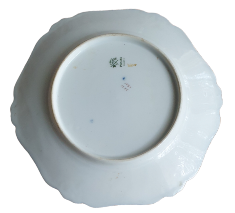 BAVARIA WALL PLATE 02