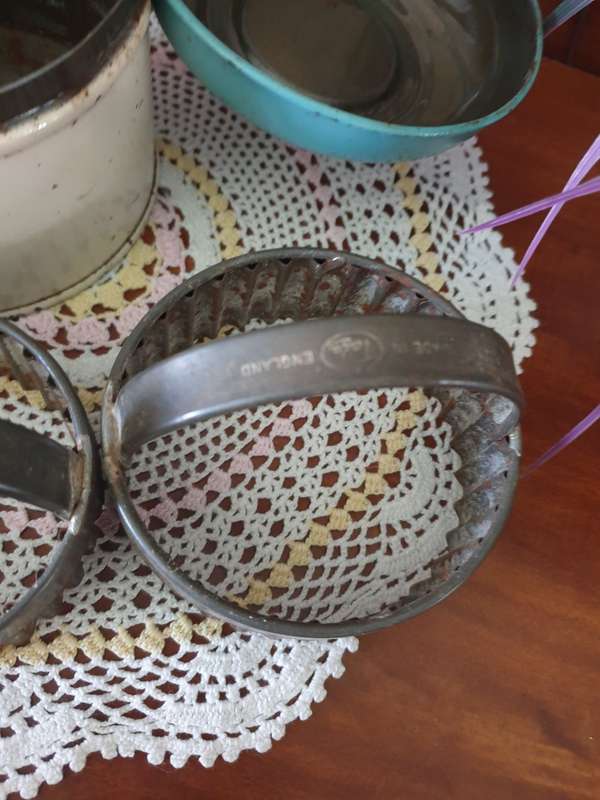 VINTAGE TALA PASTRY CUTTERS IN THE ORIGINAL METAL TIN.