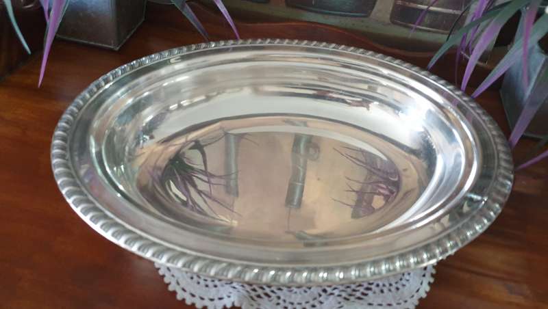 EPNS PLATED  SERVING BOWL (22 x 29 x 5 cm High)
