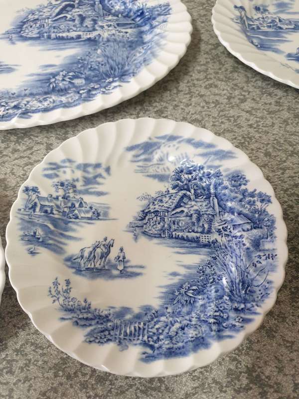 Happy England by JOHNSON BROTHERS | BLUE & WHITE | SET