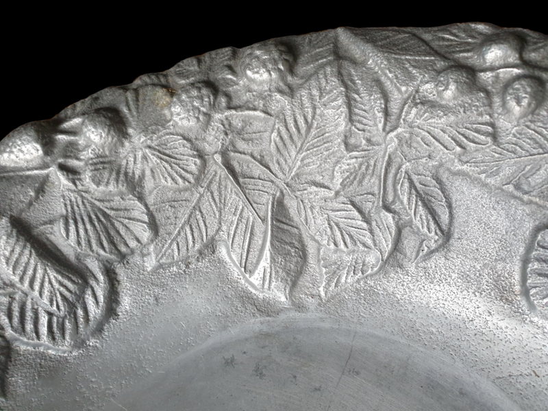 Cast Alluminuim fruit bowl | Heavy and solid |  DECOR
