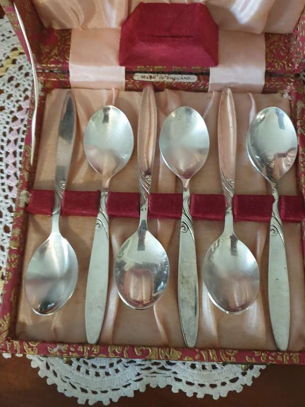 Tea Spoons in Box