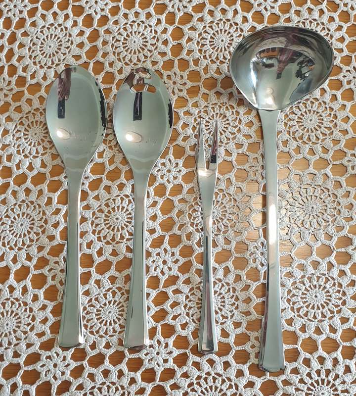 Collection of AMC UTENSILS