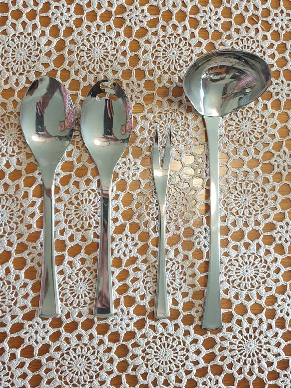 Collection of AMC UTENSILS