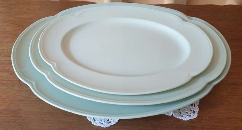 3 Johnson Bros Oval Serving Platters Greendawn  Mint Green Scalloped Edge