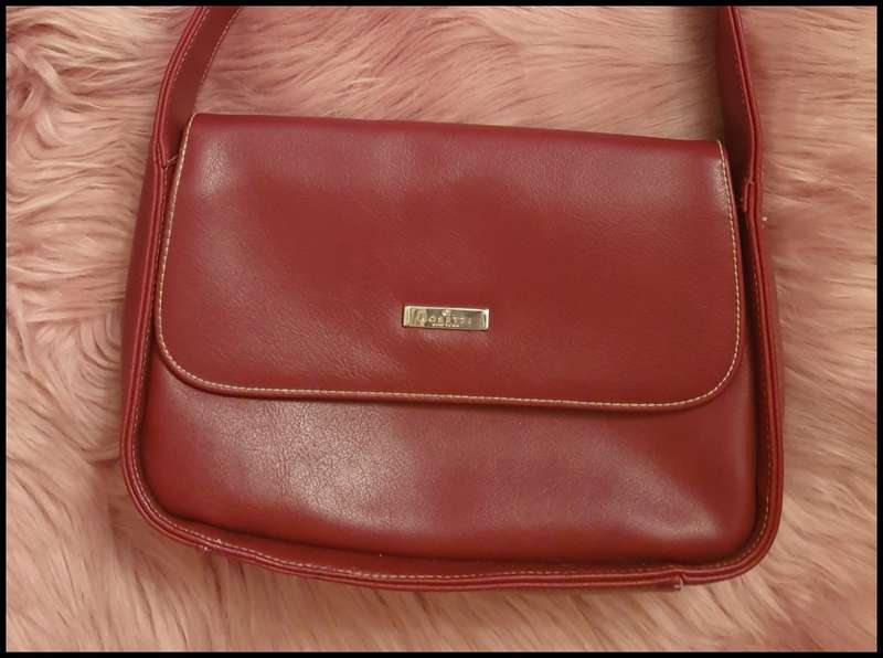 RED HANDBAG