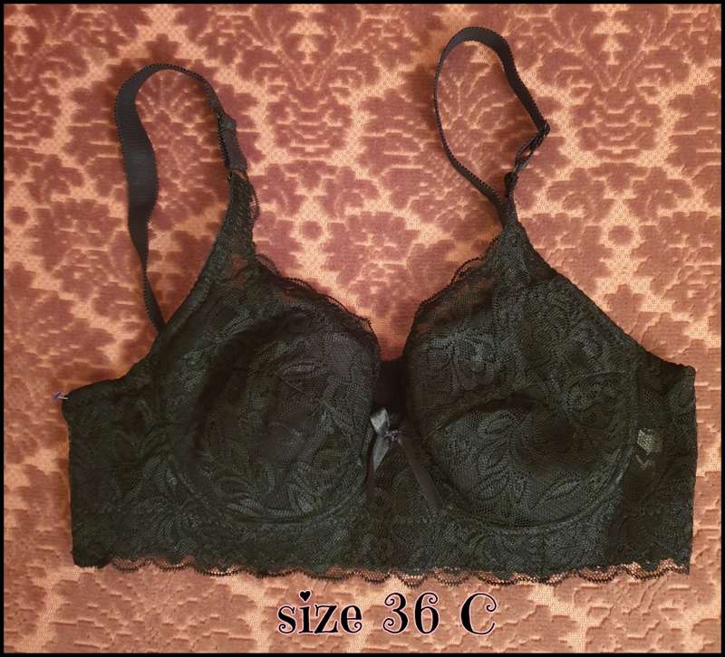 LADIES UNDERGARMENTS AND 2 SCARVES