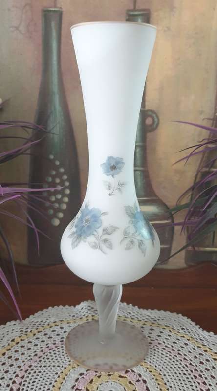 Stunning Vase for Your Collection