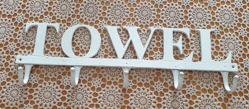 CAST IRON TOWEL HOLDER | DECOR | VERY HEAVY | 58 X 18 CM |