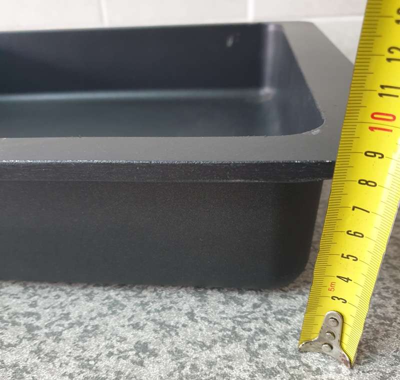 MIELE  Gourmet casserole dish  with Lid  | LARGE |