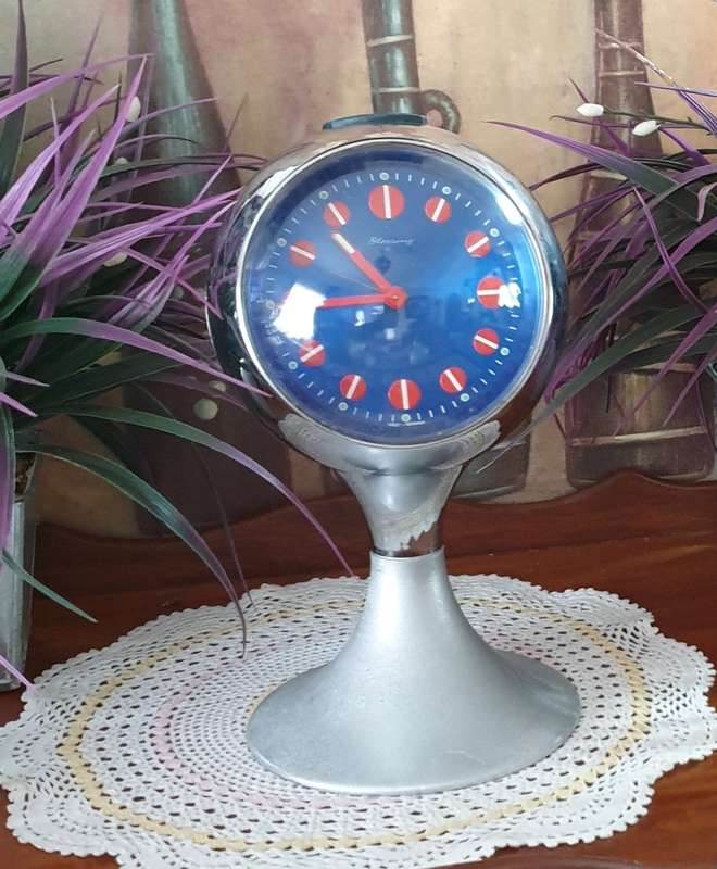 Blessing Pedestal Clock Retro, circa 1960, West Germany | good working condition |