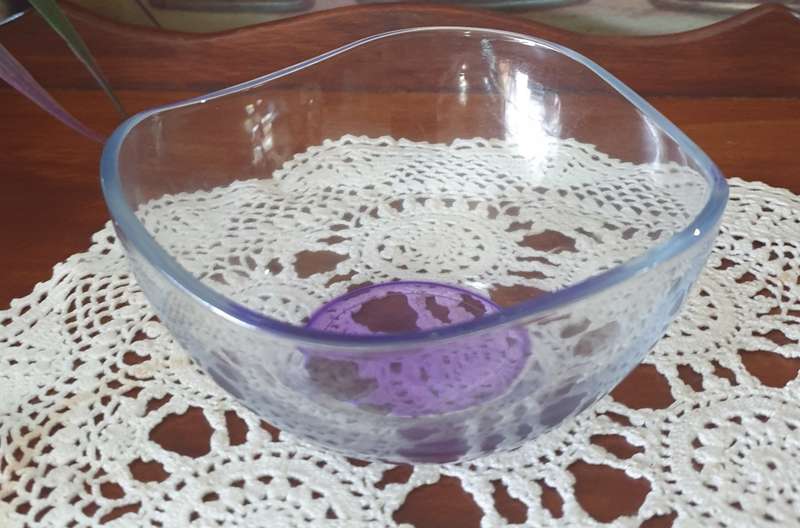 Six  Glass Bowls  for Your Collection | Home | Good condition | Like NEW |