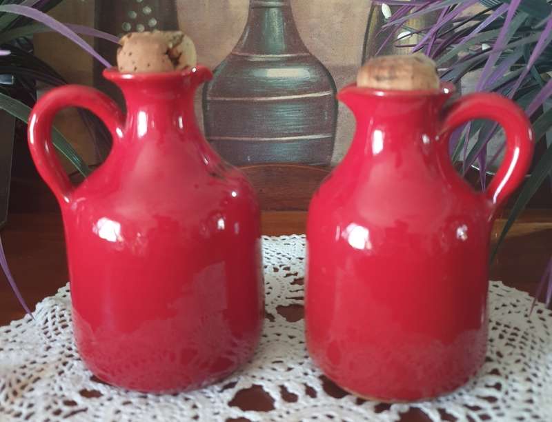 Vinegar and Oil Dispensers | Kitchenalia | Good Condition |