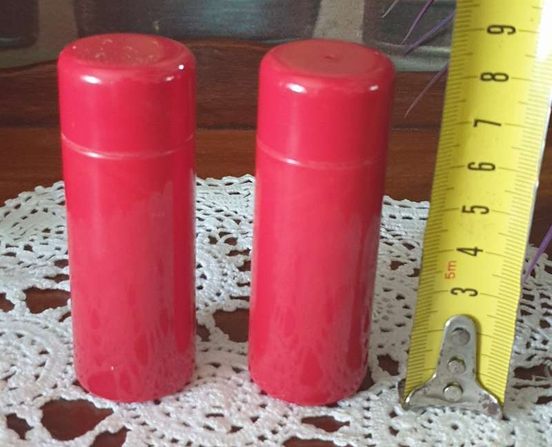 Two Small Bowls with Lids  with Salt and Pepper Shakers | Good Condition |