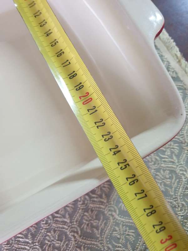 Large very Heavy Casserole Bowl | Very Good Condition | Bright Red |