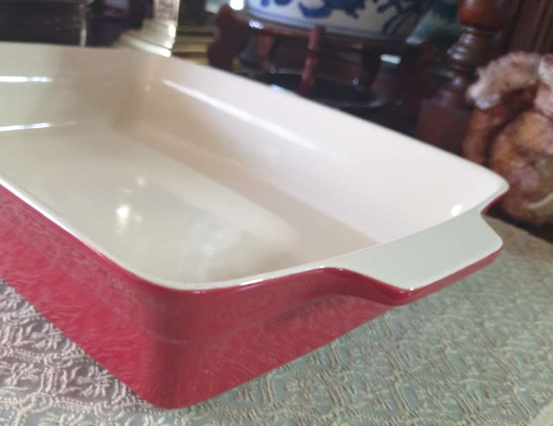 Large very Heavy Casserole Bowl | Very Good Condition | Bright Red |
