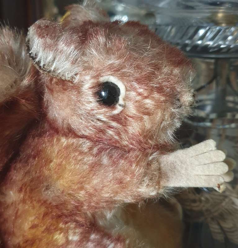 VINTAGE STEIFF SQUIRREL | GERMANY |
