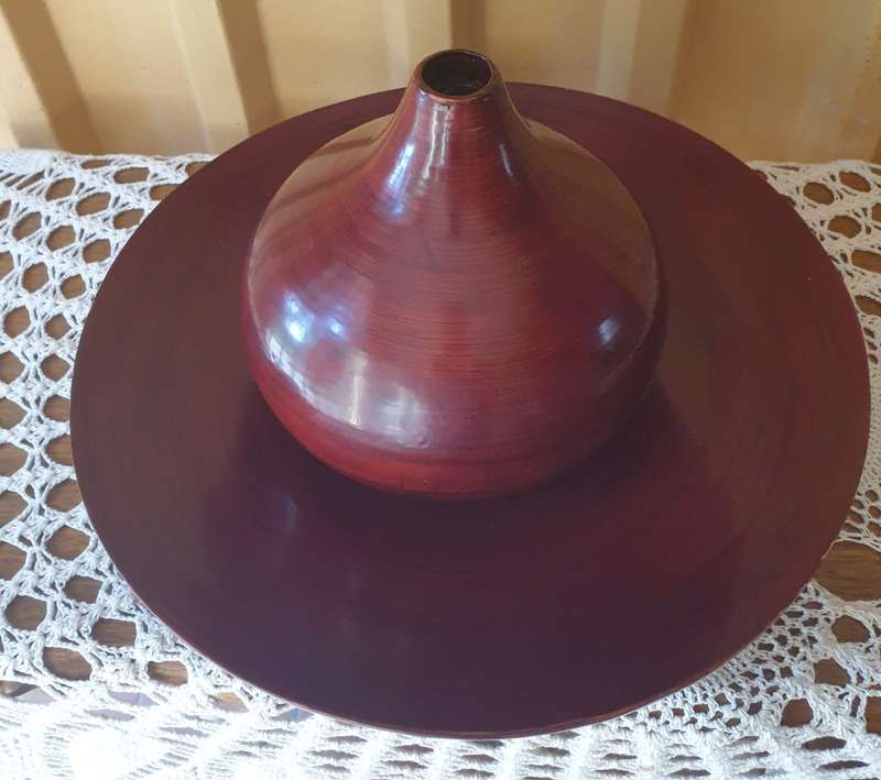 LARGE BAMBOO ROUND TRAY AND VASE | GOOD CONDITION | DECOR | HOME |