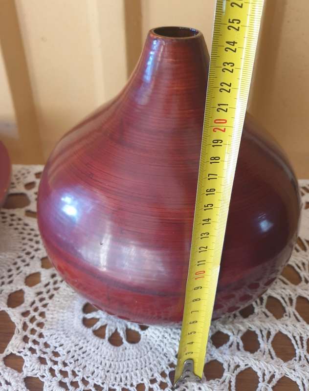 LARGE BAMBOO ROUND TRAY AND VASE | GOOD CONDITION | DECOR | HOME |