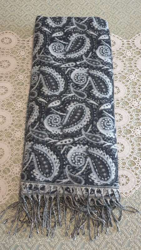 SCARF | ITALIAN | PURCHASED IN THE USA | Aurora Paci Shawl/Scarf-Italia |