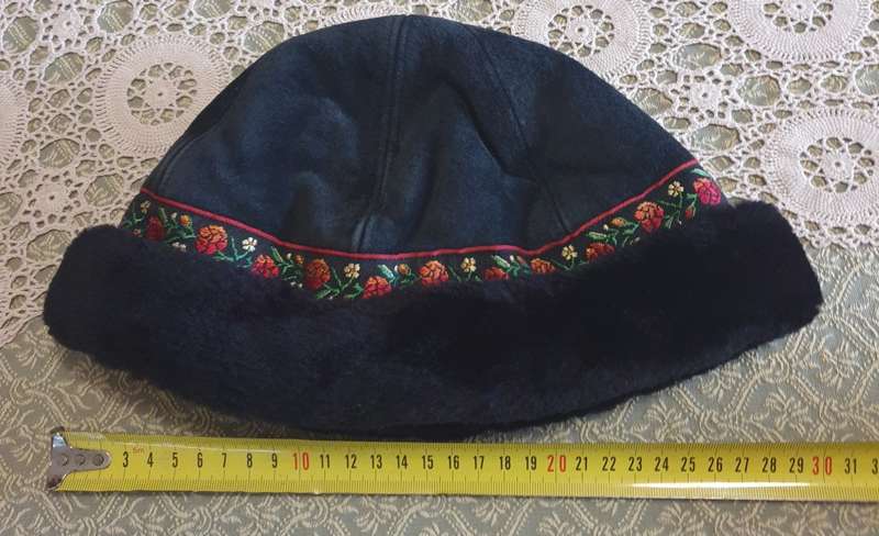 Leather Winter Fur Hat | PURCHASED IN THE USA |