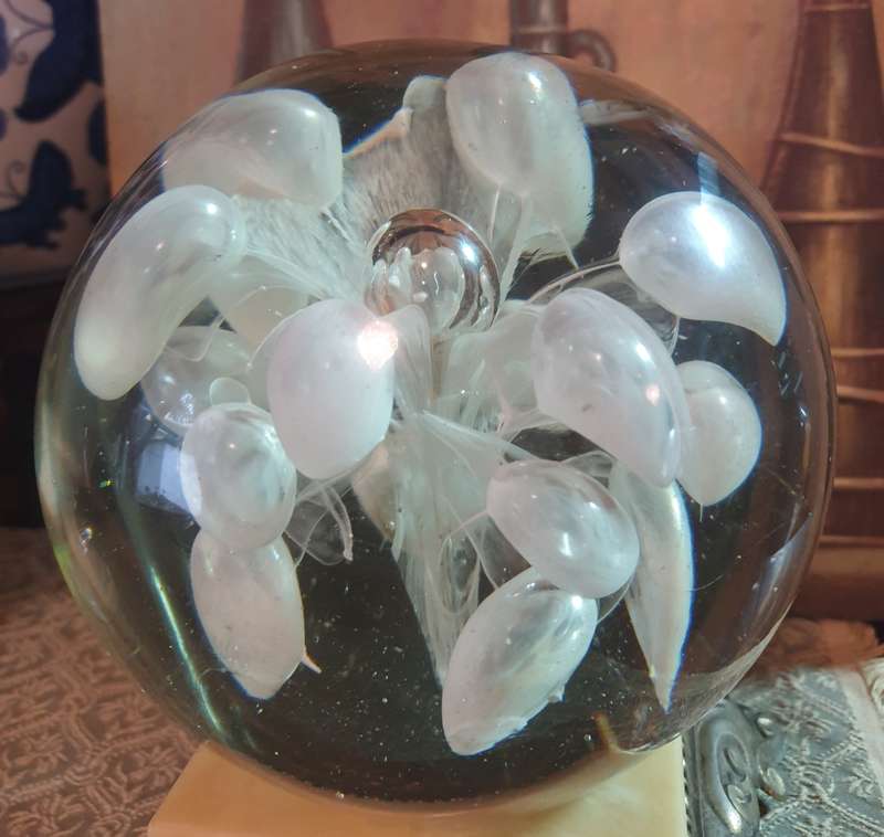 HUGE GLASS PAPER WEIGHT | 4.3 KG |