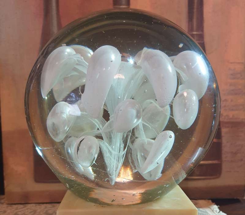 HUGE GLASS PAPER WEIGHT | 4.3 KG |