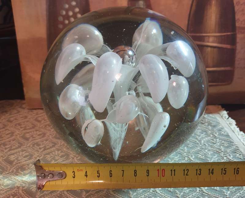 HUGE GLASS PAPER WEIGHT | 4.3 KG |