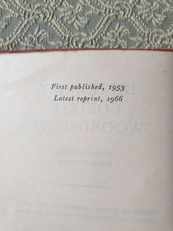Vintage Book for Your Collection | Dictionary Coetzee woordeboek. AfriKaans-Engels, Engels-AfriKaans