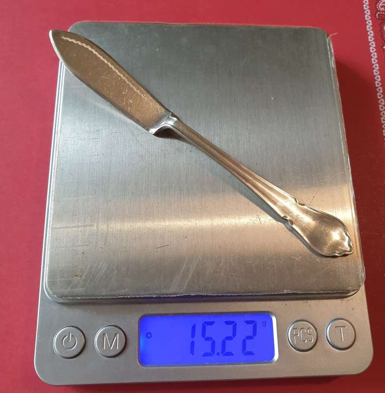 SILVER BUTTER KNIFE | VINTAGE |
