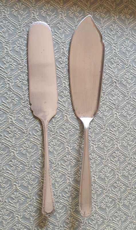 SET OF EPNS CAKE SERVERS