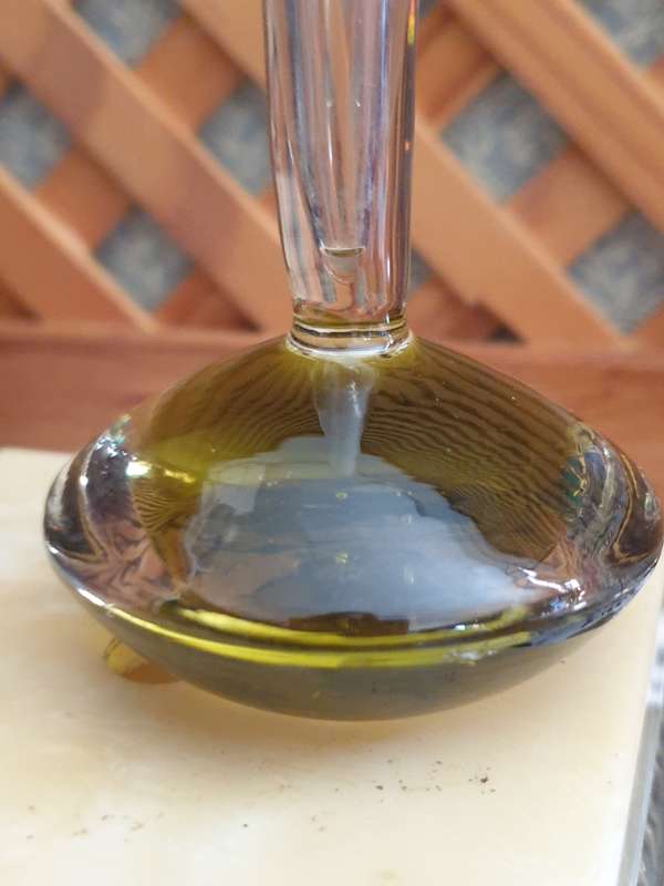SMALL GREEN AND CLEAR GLASS VASE | DECOR | VINTAGE |
