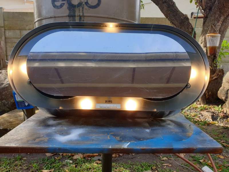 High quality Restaurant Double  Extractor fan with lights.