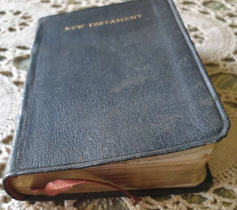 NEW TESTAMENT | VINTAGE | BOOK |