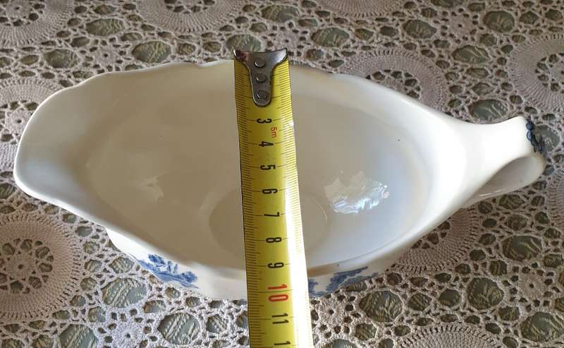 OLD MILL GRAVY BOAT AND TRAY | ENGLISH | BLUE AND WHITE |