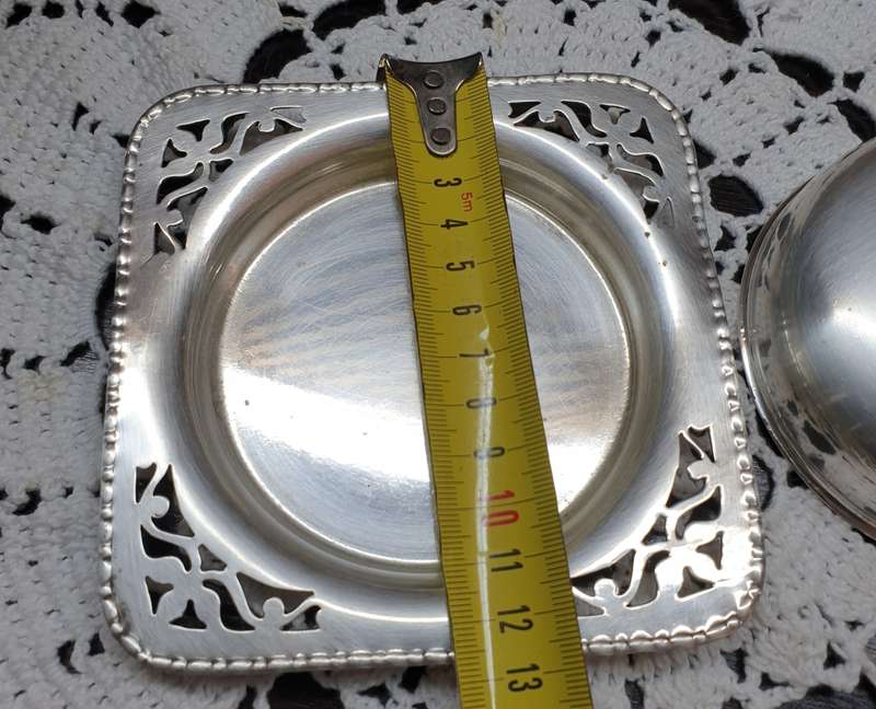 SILVER PLATED BUTTER DISH WITH LID
