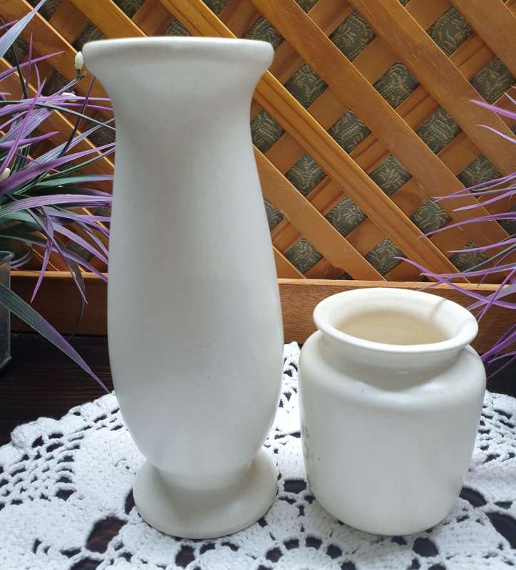 TWO VINTAGE POTTERY VASES | DECOR |