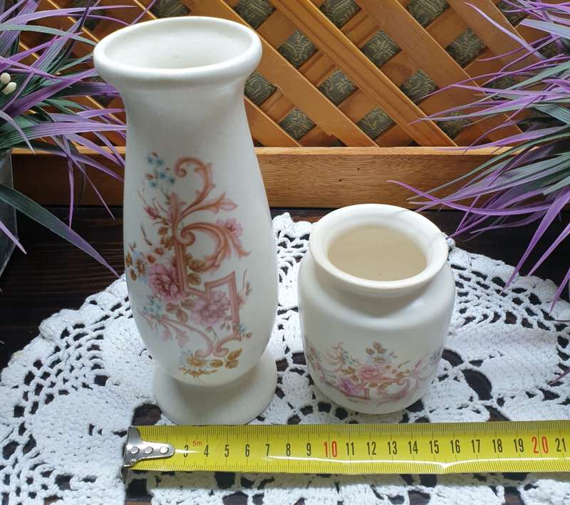 TWO VINTAGE POTTERY VASES | DECOR |