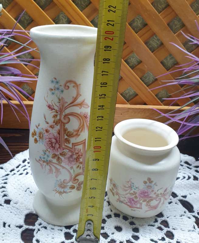 TWO VINTAGE POTTERY VASES | DECOR |
