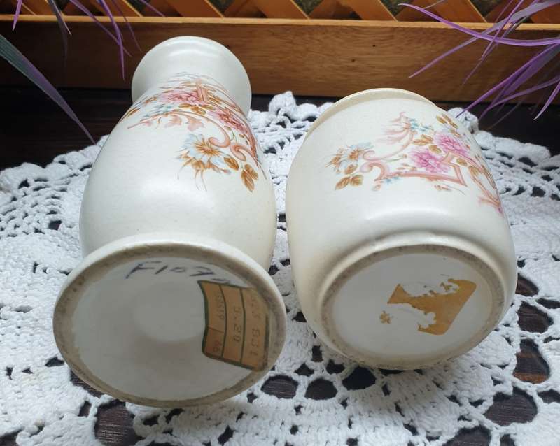 TWO VINTAGE POTTERY VASES | DECOR |