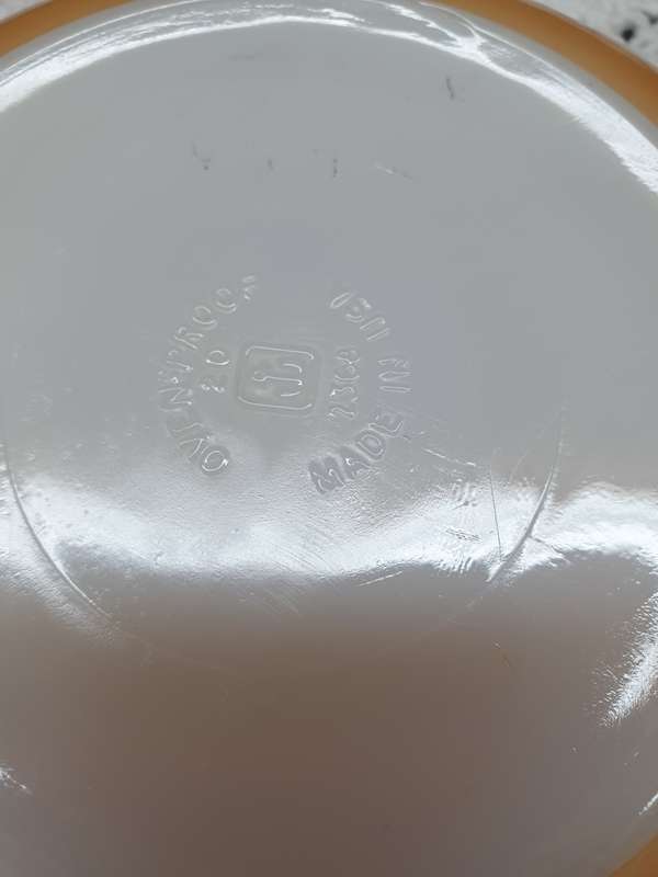 Carnival Glass Bowl / PLATE