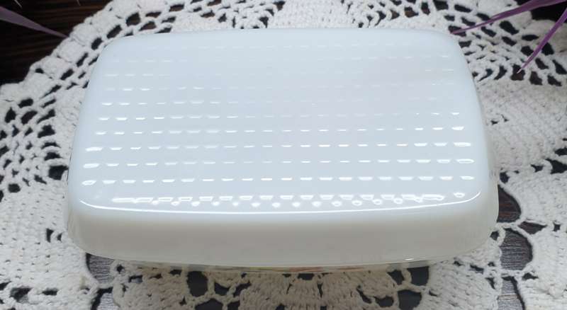 VINTAGE MILK GLASS BUTTER DISH WITH LID