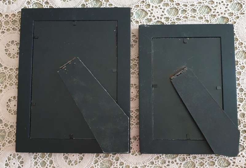 SET OF PRINTS WITH PHOTO FRAMES